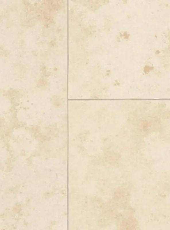 Travertin Crème PVC vloer - €85 Natuurlijke travertin textuur PVC vloer in warme crème tinten Amsterdam, realistische steen oppervlak met karakteristieke poriën, luxe natuurlijke uitstraling, zachte verlichting, premium vloer detail